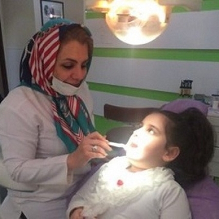 دکتر نسرین سیاه تیری